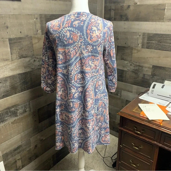 Apt 9 blue paisley dress size small A line pattern with pockets - Picture 2 of 7